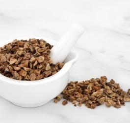 Rozdrobiona bulwa czarciego pazura.