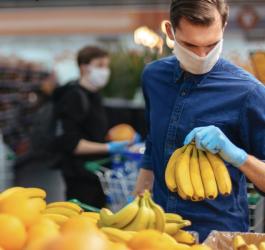 COVID-19: Dodatkowe obostrzenia na Sylwestra i ferie zimowe 2021 r.