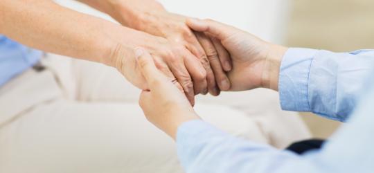 Drżenie rąk - najczęstsze przyczyny