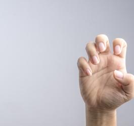 Grzybica paznokci - nieestetyczny problem