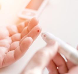 Hipoglikemia reaktywna – czym grozi niedocukrzenie po posiłku?