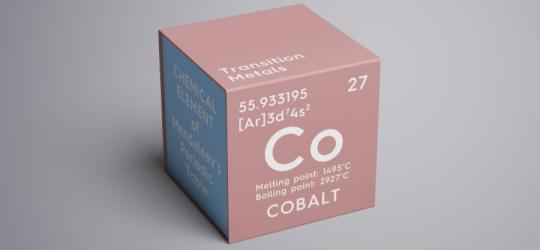 Kostka 3D z układu okresowego pierwiastków, zawierająca informacje na temat kobaltu.