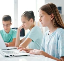 Koronawirus - szkoły, przedszkola i żłobki zamknięte do 24 maja