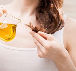 Olej rycynowy na włosy