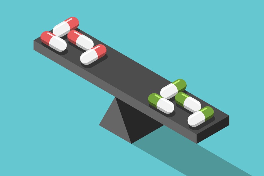 Lek oryginalny i zamiennik na równoważni.